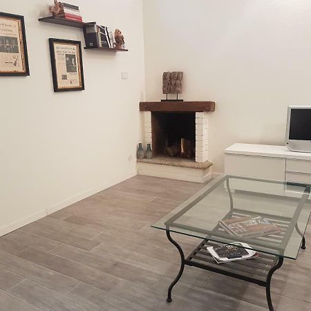 La Casa Degli Artisti Apartment Como Exterior foto